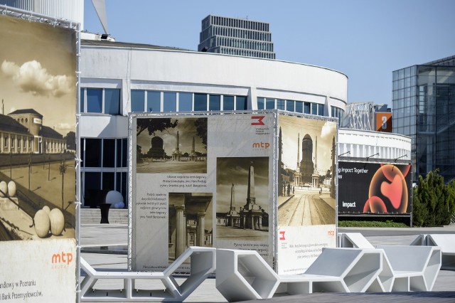  Na Placu Pewuki można oglądać wielkoformatową wystawę przedwojennych zdjęć R.S. Ulatowskiego. Zobacz zdjęcia!