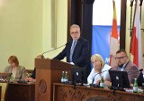 Decyzja radnych. Nowy prezydent Inowrocławia będzie zarabiał mniej niż poprzednik