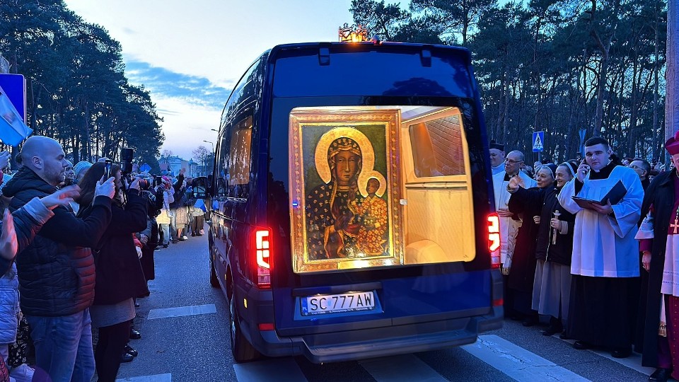 Tak było na powitaniu obrazu Matki Bożej Częstochowskiej w...