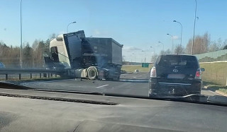Wypadek na DK 8 w Jurowcach
