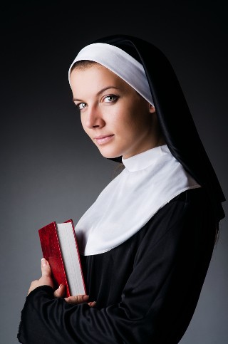 Rzuć korporację - wybierz klasztor! Czy nadajesz się na zakonnicę? 