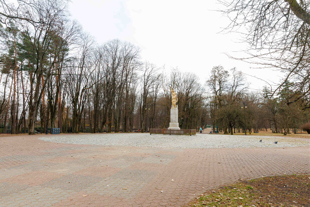Rewitalizacja Parku Konstytucji 3 Maja w Białymstoku. To historyczna przestrzeń pod ochroną. Miasto czeka na oferty projektowe