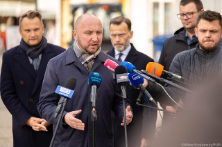 Spotkanie na bazarze przy Kawaleryjskiej po zapowiedzi otwarcia granicy z Białorusią