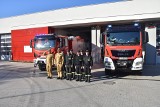 Strażacy z Jednostki Ratowniczo-Gaśniczej w Śremie oddali hołd zmarłemu koledze. Punktualnie o godzinie 18 uczczono pamięć druha OSP Żerniki