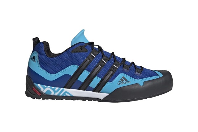 adidas terrex ax2r beta mid