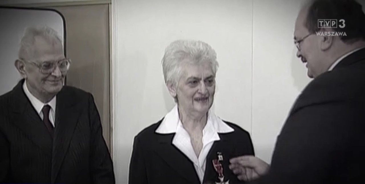 Nie żyje legendarna dziennikarka TVP. Lucyna Barcz miała 94 lata ...