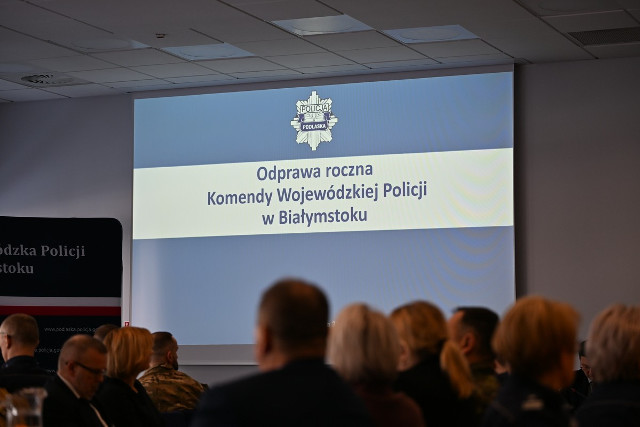 Nowi funkcjonariusze, najwyższa wykrywalność przestępstw w Polsce - podlaska policja podsumowała 2025 rok