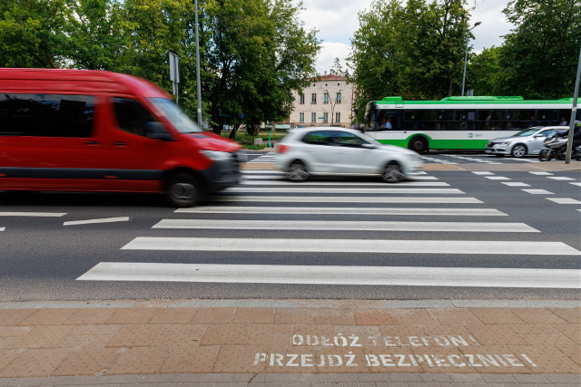 Aleja Piłsudskiego w Białymstoku. Będzie zmiana na najważniejszej ulicy w centrum. Zamontowana zostanie nowa sygnalizacja. Zobacz, gdzie?