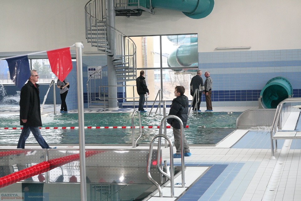 Tak wyglądało otwarcie basenu OSiR na Słodowie we Włocławku,...