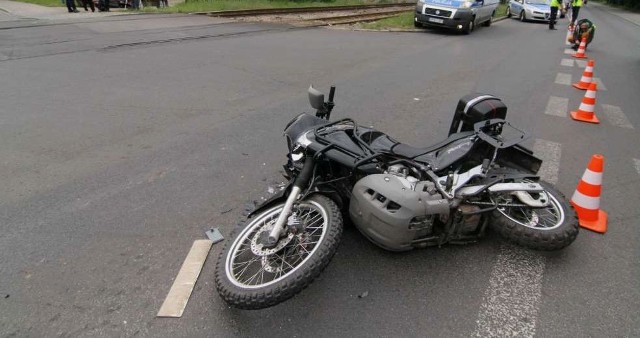 Motocyklista został zabrany do szpitala