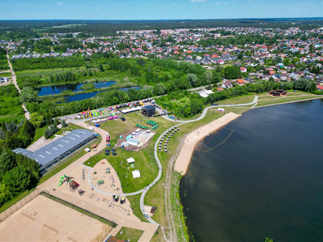 Zalew w Wasilkowie alternatywą dla Dojlid. Podczas otwarcia nowej plaży wystąpili Racisova, Jamal i Red Lips!