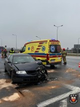 Wypadek na zjeździe z autostrady A1 w gminie Brześć Kujawski. Zdjęcia