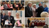 Jubileusze małżeńskie w UM we Włocławku. Te pary przeżyły wspólnie 50 i 55 lat. Zdjęcia, lista