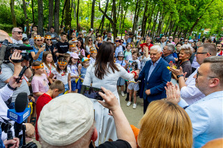 Nowy plac zabaw na Plantach. Oblężony przed i tuż po otwarciu