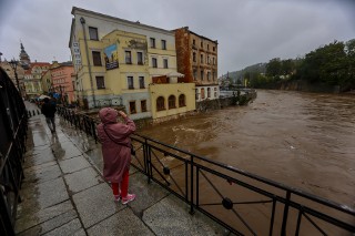 Ubezpieczenie od powodzi. Sprawdź, jak wybrać polisę, by zabezpieczyć dom