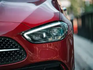 Mercedes-Benz C 300 e 4Matic (313 KM)