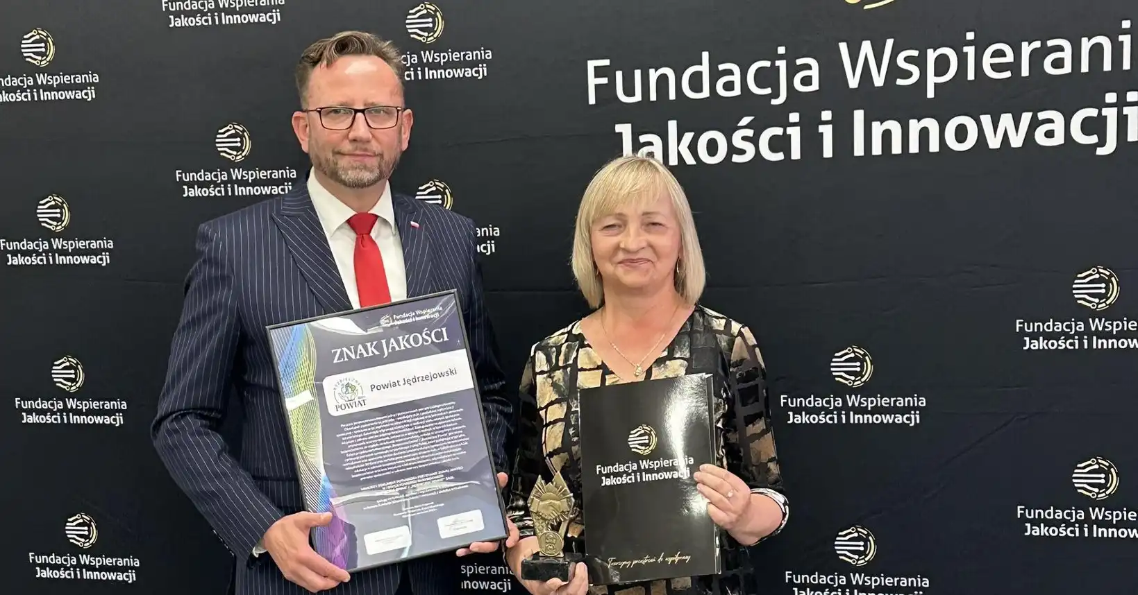 powiat-j-drzejowski-nagrodzony-presti-owym-tytu-em-bezpieczny-powiat