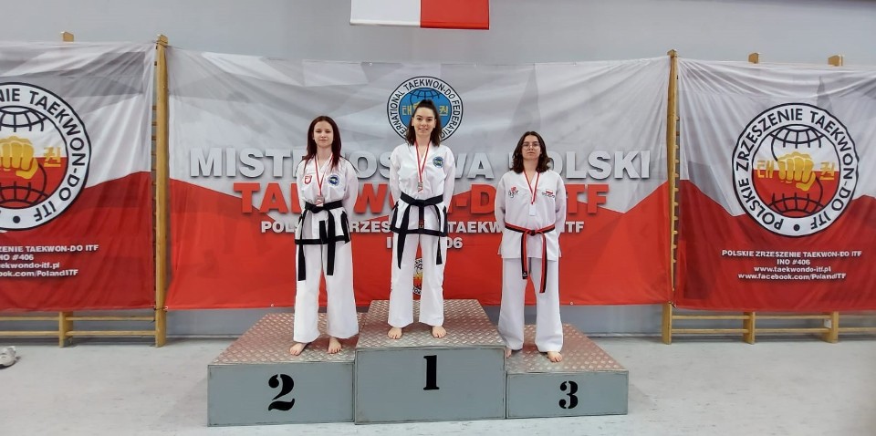 Bydgoski Klub Teakwondo z dużymi sukcesami w mistrzostwach Polski - zdjęcia