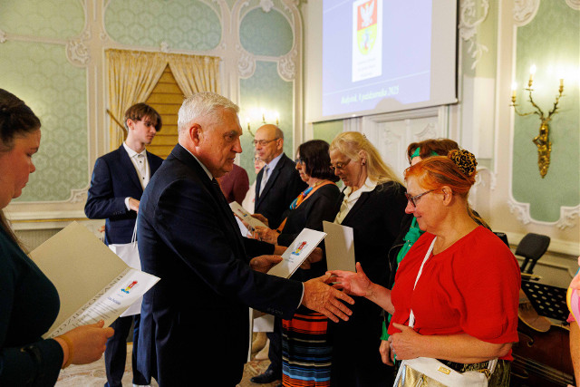 Miejski Dzień Seniora w Pałacu Branickich. Prezydent nagrodził najaktywniejszych 
