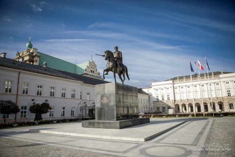 Nie Trzaskowski i nie Nawrocki. Oto prawdopodobni kandydaci PO i PiS na prezydenta