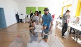 Jak głosowali Polacy? Najstarsi wybrali PiS, wśród młodszych liderem KO