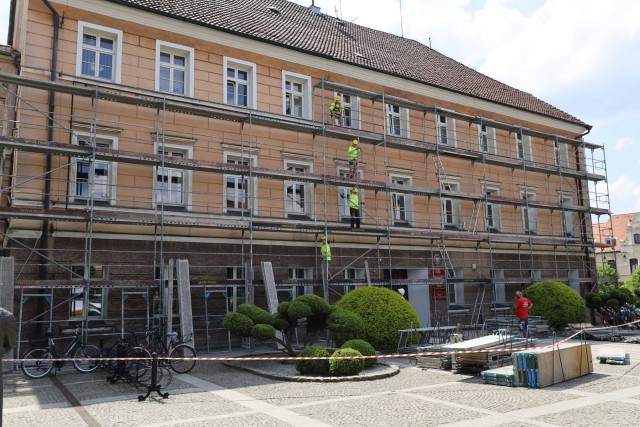Z końcem maja rozpoczął się remont ratusza w Pleszewie, który potrwa do końca roku