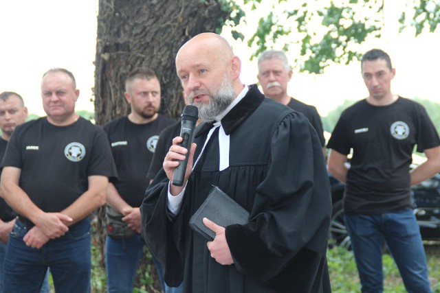 Członkowie Stowarzyszenia Historyczno-Eksploracyjnego „Krotoszyn” od początku roku porządkowali teren na cmentarzu ewangelickim w Wyganowie