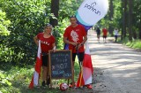 Parkrun Toruń #407. Edycja w tle z Euro 2024. Były piłki i biało-czerwone koszulki