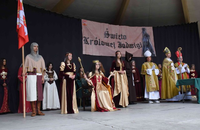 W sobotę, 15 czerwca, w Solankach zorganizowano Święto Królowej Jadwigi, patronki Inowrocławia