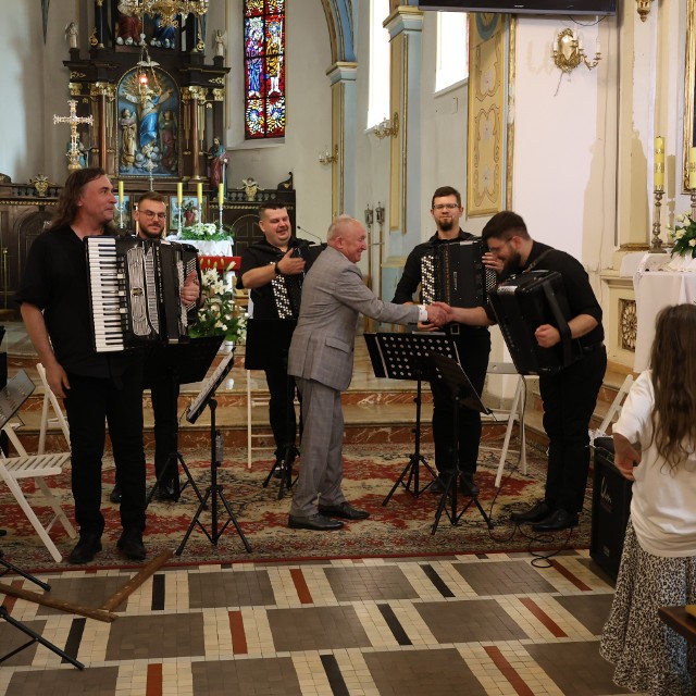 W kościele farnym p.w. NMP w Radziejowie odbył się koncert zorganizowany przez Szkołę Muzyczną I stopnia (15.06.2024)