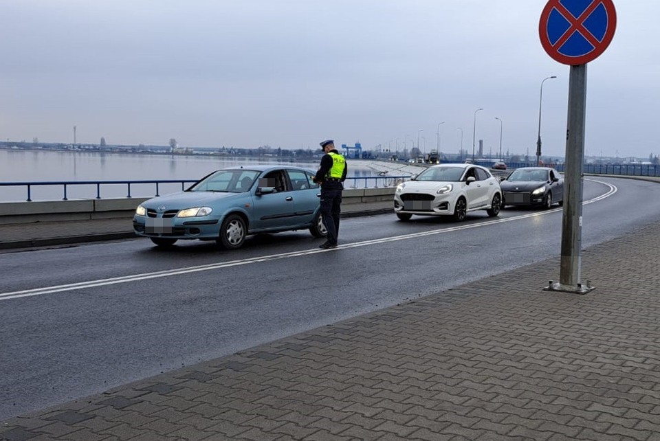 673 kierowców skontrolowanych przez policjantów z Włocławka. Nie wszyscy byli trzeźwi