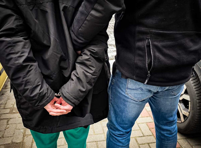 Białostoczanin groził żonie nożem. Straszył, że zabije dzieci. Trafił do aresztu