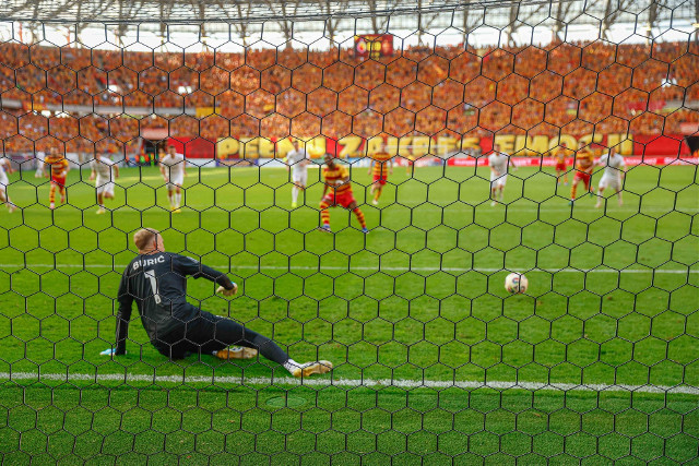 Jagiellonia z brązowymi medalami. Żółto-Czerwoni zagrają w kwalifikacjach Ligi Europy. Zwycięski i ostatni gol dla Jagi Afimico Pululu