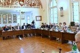 Te osoby przewodniczyć będą komisjom Rady Miejskiej Inowrocławia. Zdjęcie z sesji 