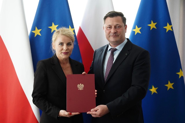 Premier Donald Tusk, na wniosek ministra Krzysztofa Paszyka, powołał Agnieszkę Majewską na 6-letnią kadencję Rzecznika Małych i Średnich Przedsiębiorców.