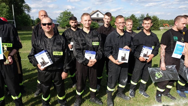 Drużyny pożarnicze z Miasta i Gminy Pleszew rywalizowały w zawodach gminnych w Rokutowie
