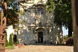 Kradzież w klasztorze w Osiecznej. Złodziej przed kradzieżą poprosił o modlitwę zakonników z Osiecznej 