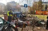 Mieli dość śmietniska. W niedzielę wezwano straż miejską. Stawiła się nazajutrz