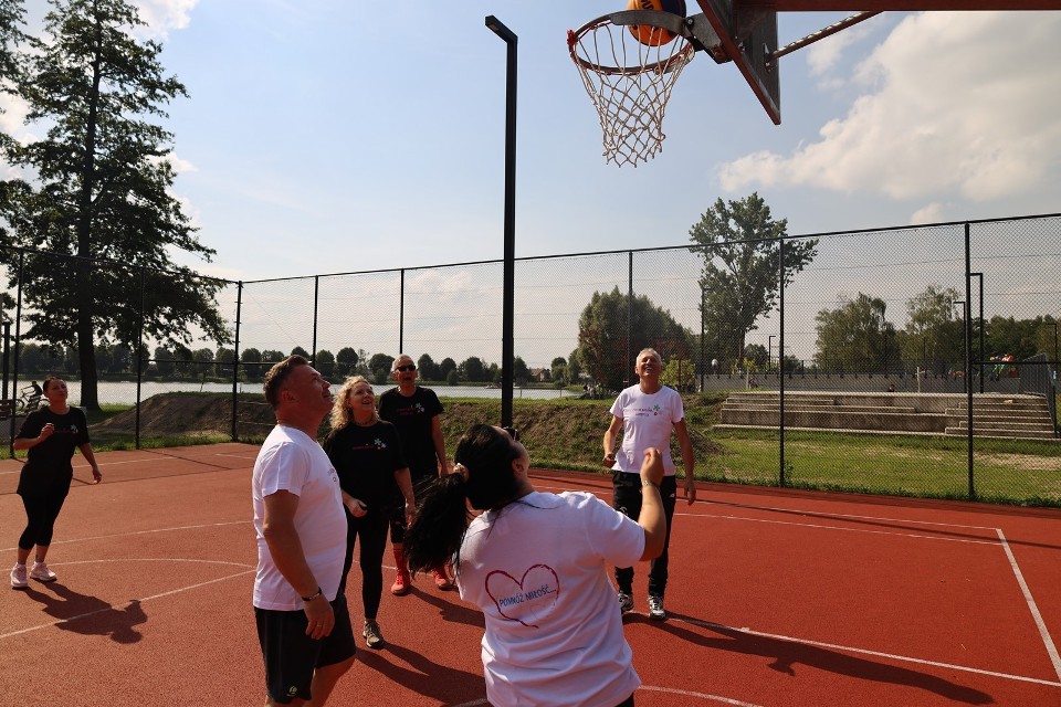 Mecz koszykówki odbył się na krotoszyńskich Błoniach
