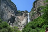 Fałszywy wodospad w Chinach: popularna atrakcja turystyczna okazała się oszustwem