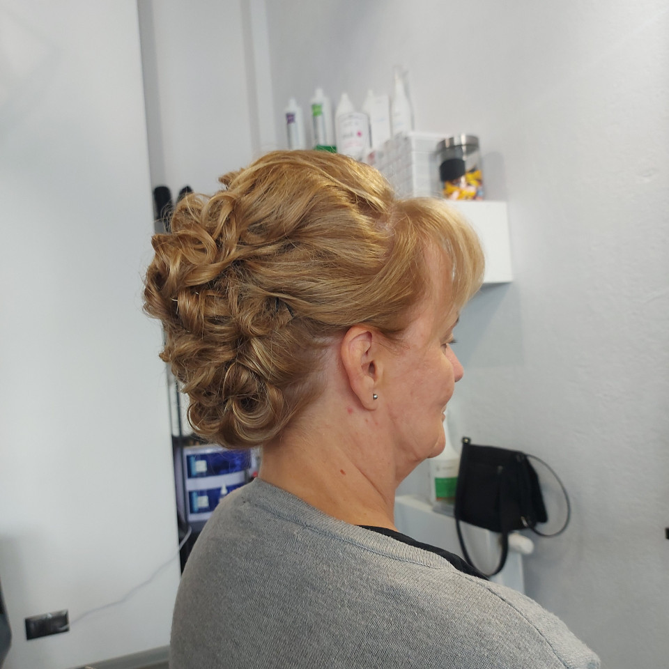 Salon Fryzjerski Istellita , Gdynia